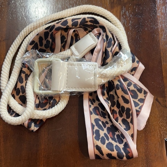 Cheetah Silk Scarf Wrap Adjustable Belt - Picture 10 of 11